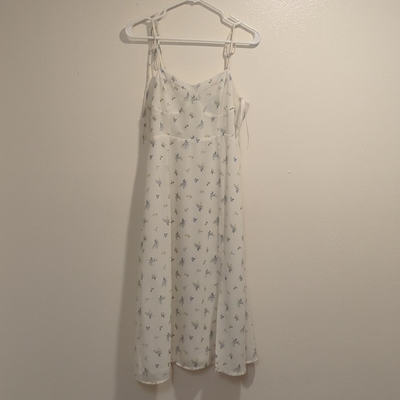 Forever 21 ivory floral print sleeveless midi length cami dress - Picture 2 of 12